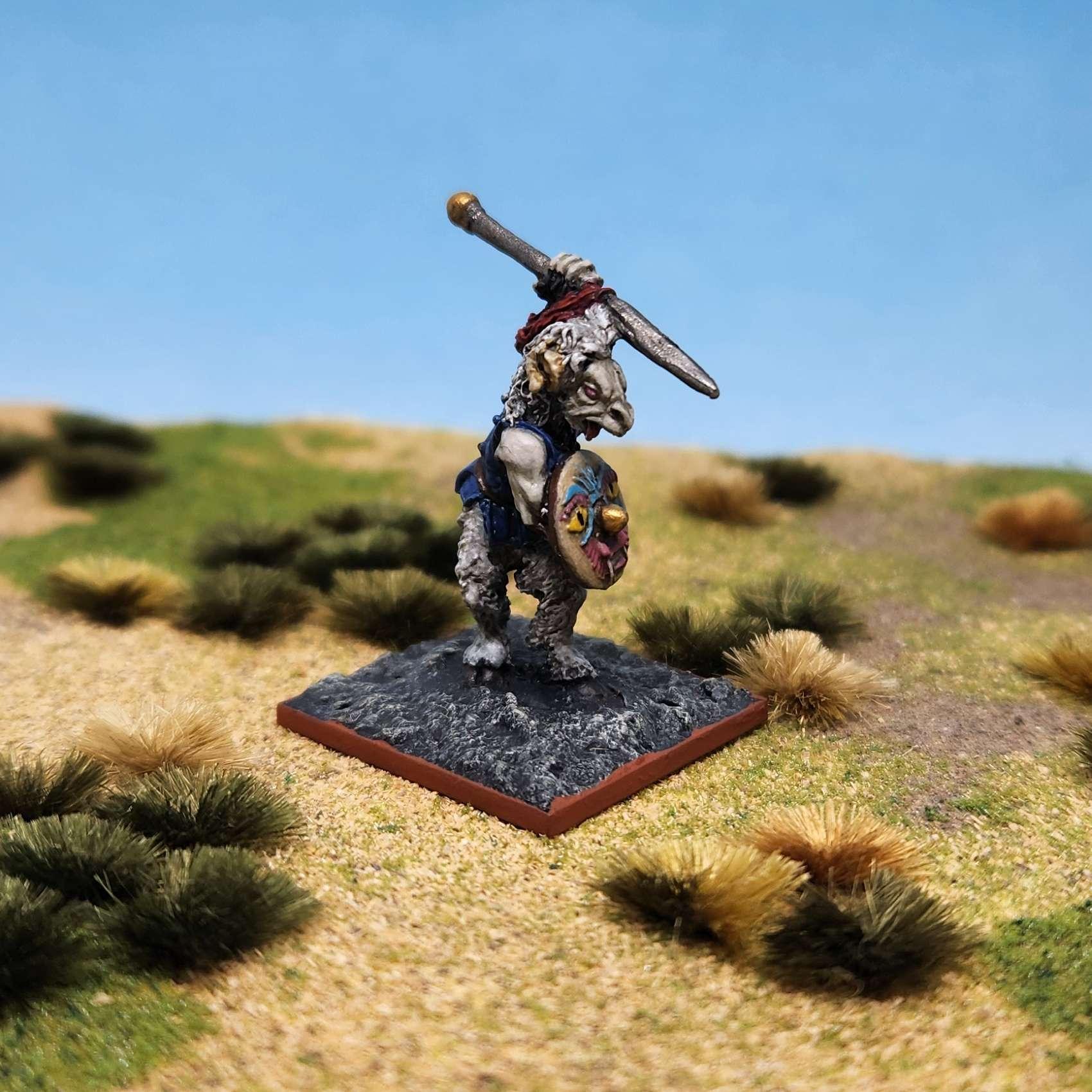 Ral Partha Fantasy Mini RuneQuest - Rune Questers plus extras | #3846890350